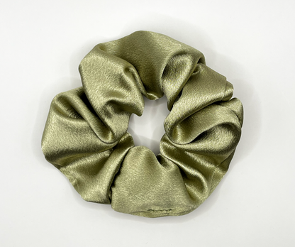 Chouchou en satin vert